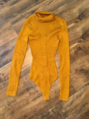 Abercrombie & Fitch Bodysuit